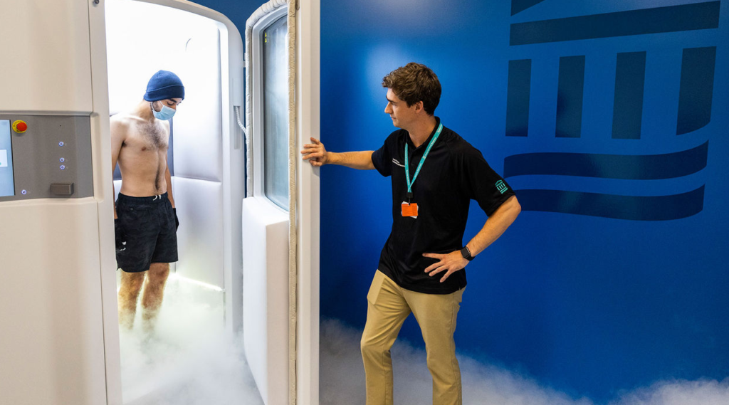 cryotherapy-sports-recovery-session